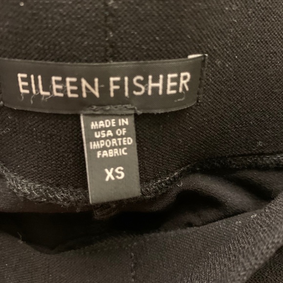 EILEEN FISHER cropped black stretch pants. XS. - Picture 4 of 4